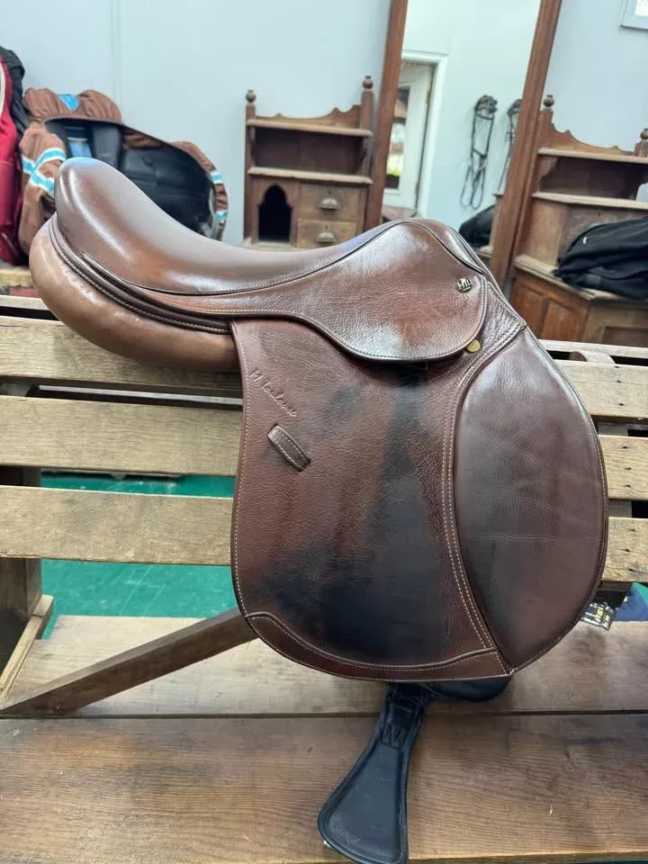 M Toulouse Genesis Jump Saddle 17"