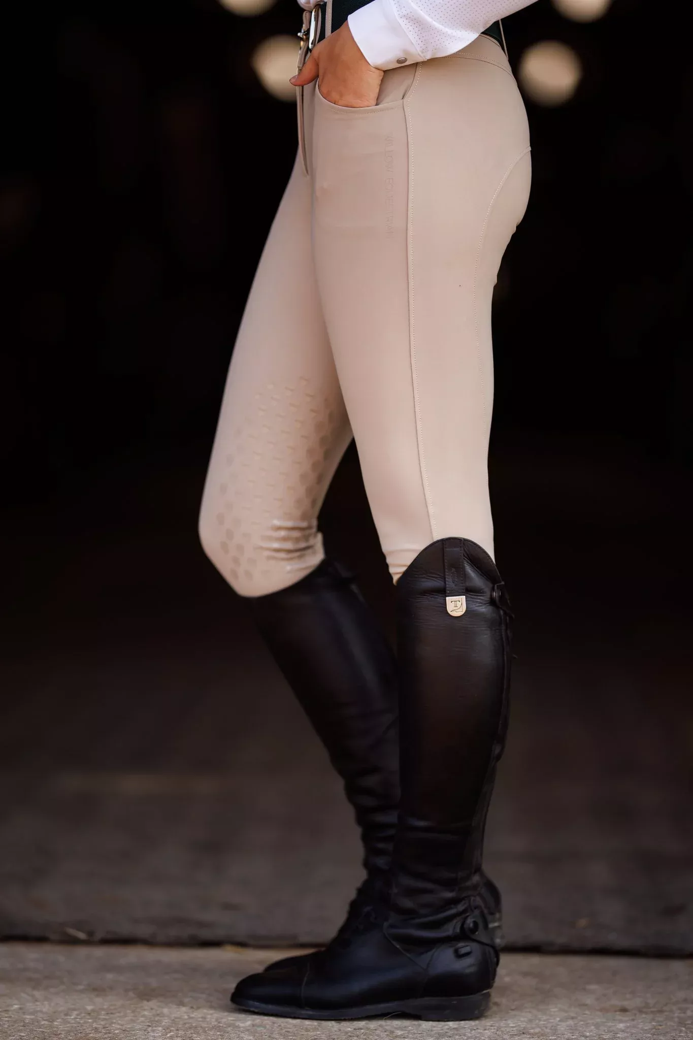 Show Breech Tan